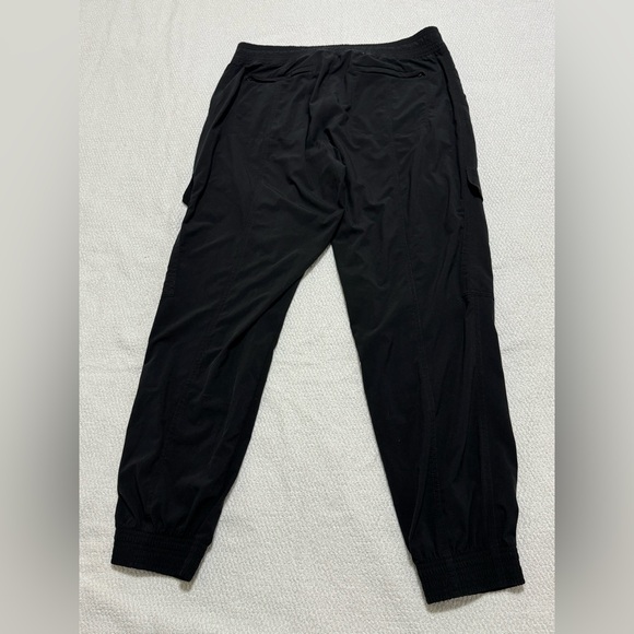 Athleta Chelsea Utility Joggers Women 14 Cargo Pants Black - Picture 11 of 11